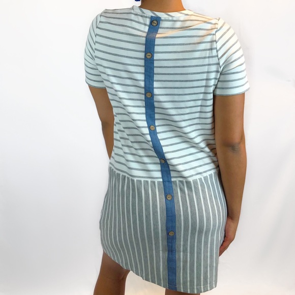 Ivory and Gray Striped Short Dress - Picture 2 of 4